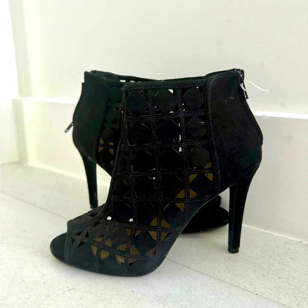Black Michael Kors ivy bootie black size 7